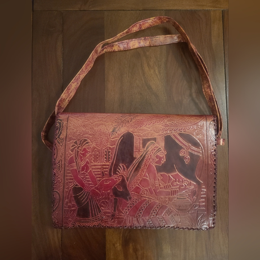Vintage leather handmade purse from India